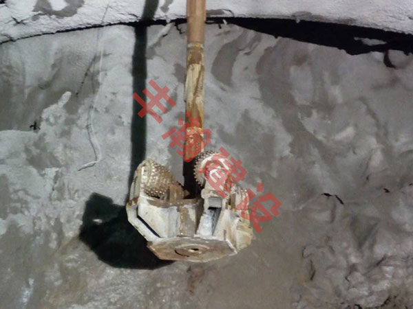 ���P���b�ꮅ2