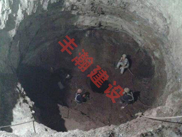 ����ʩ����(y��ng)��1