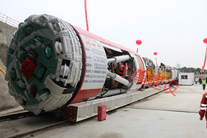  �������M(j��n)�C(j��)��TBM��