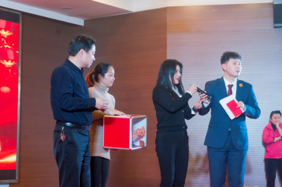 B��sports��һ���2018��I(y��)���