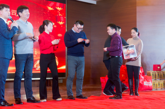 B��sports��һ���2018��I(y��)���