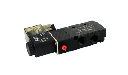 4Vϵ�ж�λ��ͨ늴��y���O(sh��)Ӌ(j��)���c(di��n)