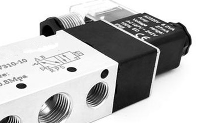 ��ʲô4Vϵ��늴��y�����r�����F(xi��n)������