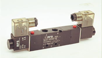 4Vϵ��늴��y��Ȧ�����ĺ��x��ԭ���B