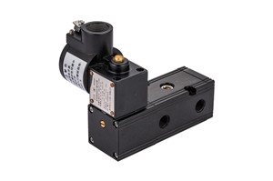 ��λ��ͨ���ʽ����늴��y